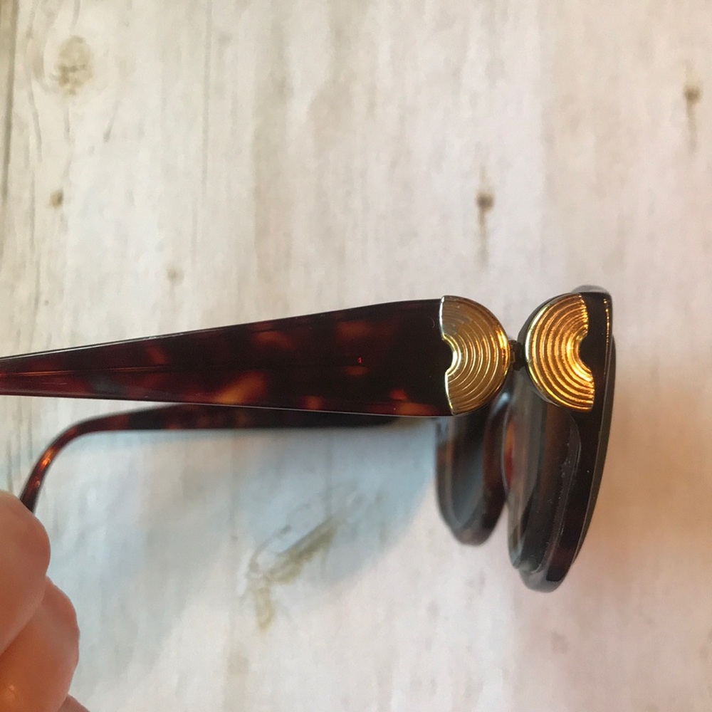 Fendi Vintage Sunglasses - Picture 9 of 12